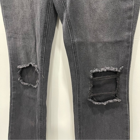 Aves Les Filles High Waist Blown Out Knee Jeans Black Size 26 Raw Hem - Picture 10 of 14